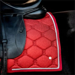 2022 PS Of Sweden Stardust Glitter Dressage Saddle Pad 20073-720 - Red -Chic Equestrian Supplies 5671 202220PS20Of20Sweden20Stardust20Glitter20Dressage20Saddle20Pad2020073 72020 20Red20Lifestyle201.700x700
