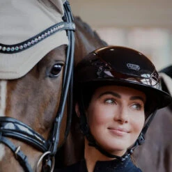 2023 Eskadron Platinum Mesh Fly Hood 342539661030 - Tan Taupe -Chic Equestrian Supplies 6464 202320Eskadron20Platinum20Mesh20Fly20Hood2034253966103020 20Tan20Taupe203.700x700