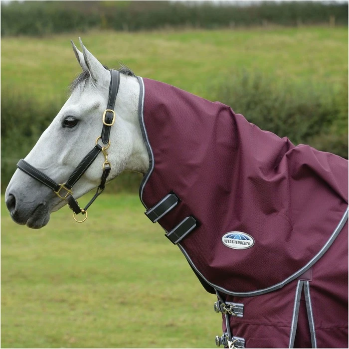 Weatherbeeta Comfitec Plus Dynamic II Medium-Lite Neck Rug - Maroon / Grey 3 Weatherbeeta Comfitec Plus Dynamic II Medium-Lite Neck Rug - Maroon / Grey
